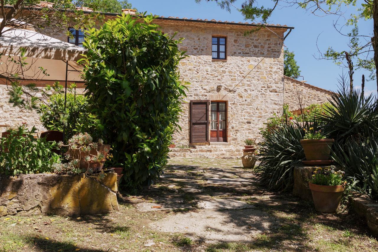 Agriturismo Santa Caterina Castelnuovo di Val di Cecina Exterior photo